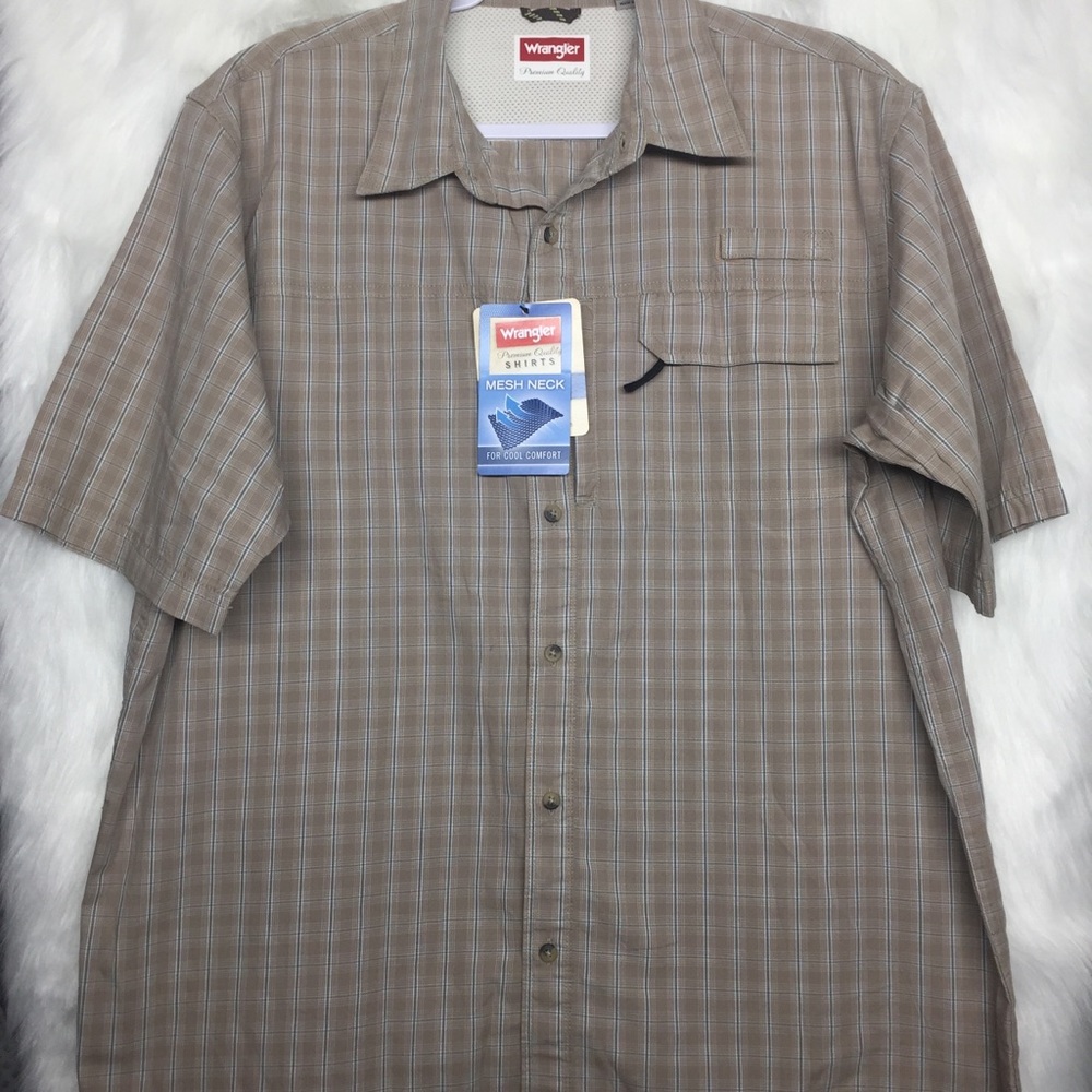 Wranglers Brown Plaid Multi Pocket Button Down L